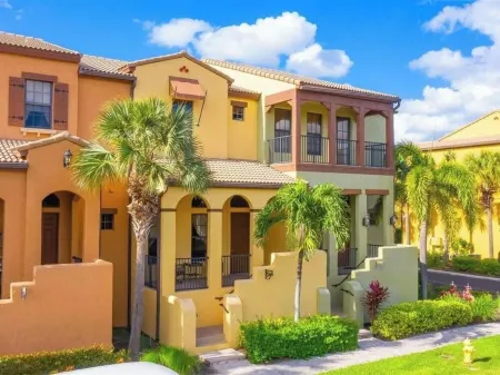 Resort home, walk to it all, swim in two lush resort pools,