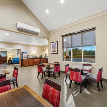 Comfort Inn and Suites - Tuscumbia/Muscle Shoals