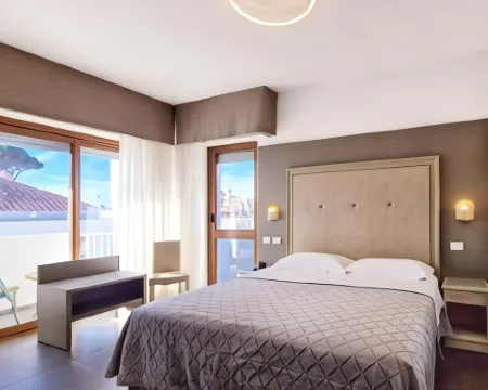 Hotel Tiffany マッサのホテル