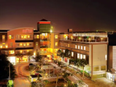 Grand Tryas Hotel Hotels in Kesambi