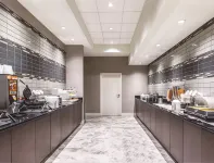 La Quinta Inn & Suites by Wyndham Cincinnati Sharonville Hotels in Hamilton County