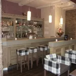 Hotel Brunnenhof International فنادق في Isernhagen