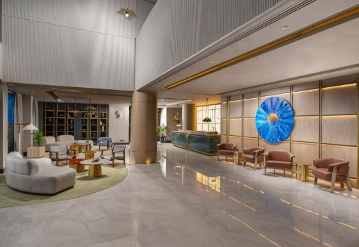 엘리트 월드 쿠샤다시