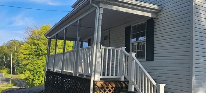 Cottontail Farmhouse HMT Trails Hotels in Mercer County