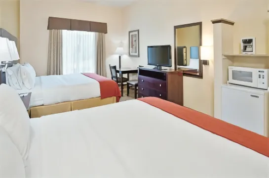 Holiday Inn Express BOONVILLE by IHG