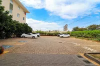 Strassen Hotel - parking
