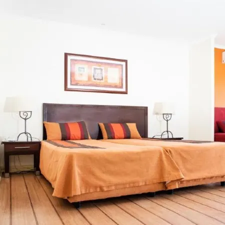 Yellow Alvor Garden - All Inclusive