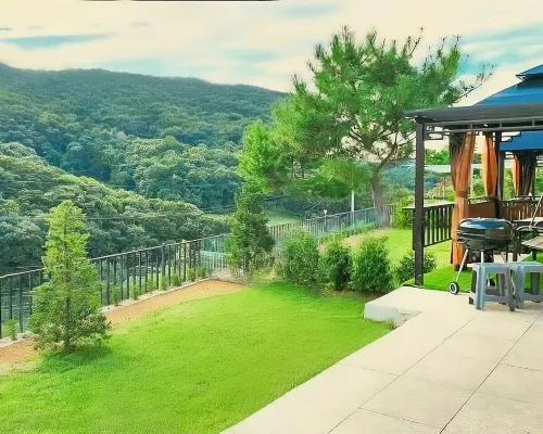 Yeoncheon with Dog Dog Pool Villa 漣川郡のホテル