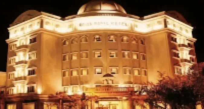 Quds Royal Hotel Surabaya Hotel di Kecamatan Pabean Cantikan