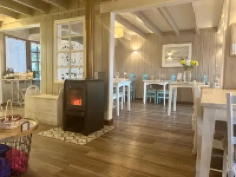 Hotel Frutillar - 3-Star