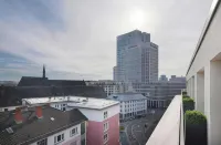 Motel One Frankfurt-Römer - 3 звезды