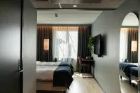 Home Hotel 1624 Hotels in 