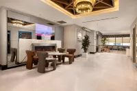 伊斯坦堡CVK塔克西姆飯店 - 停車場