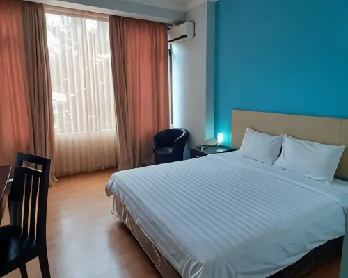 Hotel Prasasti Pacitan 빠찌딴 호텔