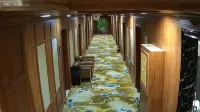 Keyou Zhongqi Aishangjia Fashion Hotel - Parkplatz