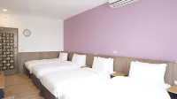 Lukang Holiday Hostel - parking