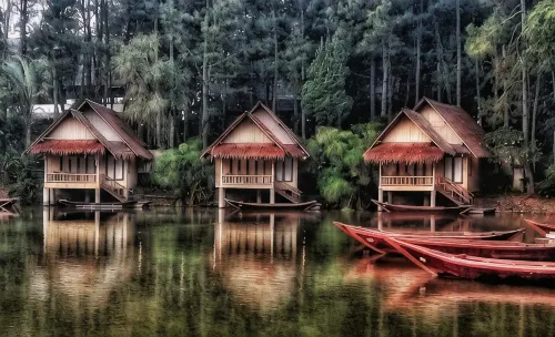 Kampung Sampireun Resort & Spa