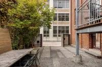 Pvdloft ︙ Curated Design ︙ Prime Walkable Locale ︙ Near Brown + Risd