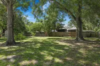 Cozy 3BR Home Near Beach & Park - 4-Sterne