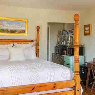 Cute North West Valley Studio Rooms