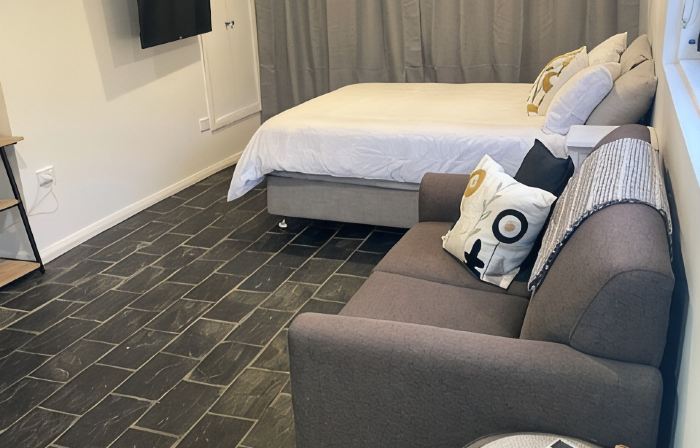 Cosy Private Studio