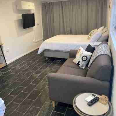 Cosy Private Studio Rooms