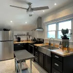 LE PETIT - 5 min. Walk to Lake Resort or Downtown