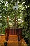 Off-Grid w/ Wood Fired Hot Tub - Modern, Clean and Cozy - 4 Kayaks - 90 Acres