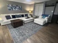 Minutes from KY Lake & Close to Town! Updated, Clean, Comfy, Huge Driveway! - Boutique