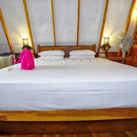 Golden Rock Retreat Sigiriya