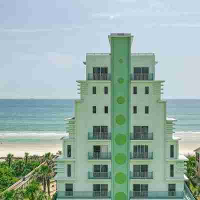 Stylish beach front condo with spectacular view! Hotel Exterior