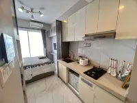 Victoria Grey 35 @ Sky House BSD, ICE, AEON Mall - Апартаменты