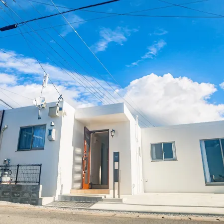 [Newly Opened / Newly Built] Hira Hisaigai | Right by the Sea / 10-Minute Drive to Downtown