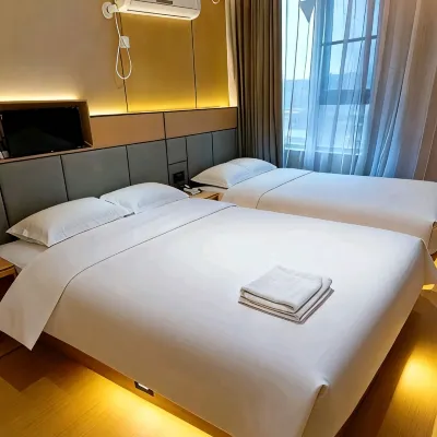 Yinyue Hotel (Wuhan Yellow Crane Tower Yangtze River Bridge) Các khách sạn gần Phố Ba Pu