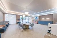 HanTing Hotel (Jingjiang Bus Station Food Entrepreneurship Street)