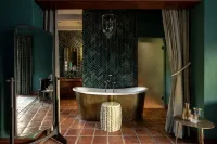 Akademie Street Boutique Hotel - 5-Star