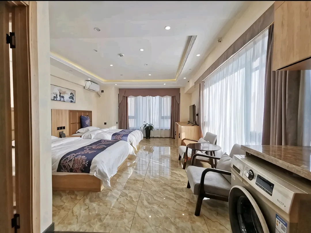 Summer Yanyan E-sports Apartment - Harbin
