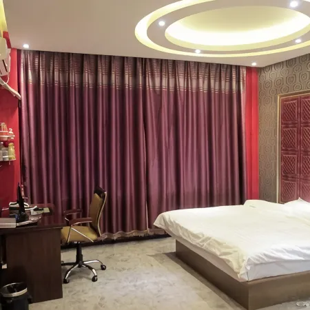 Qianxi Theme Hotel Hotels in Tailai County