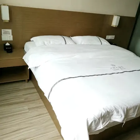 Sunshine Hotel