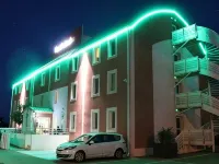 Ibis Budget Lunel Porte de Camargue Hotels in Aimargues