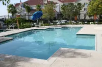 Hampton Inn Irvine/East Lake Forest - Pools