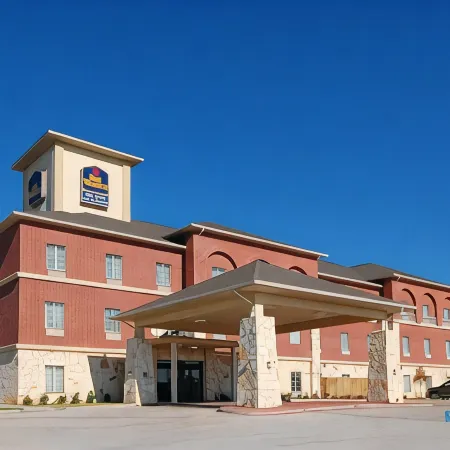 Best Western Red River Inn  Suites