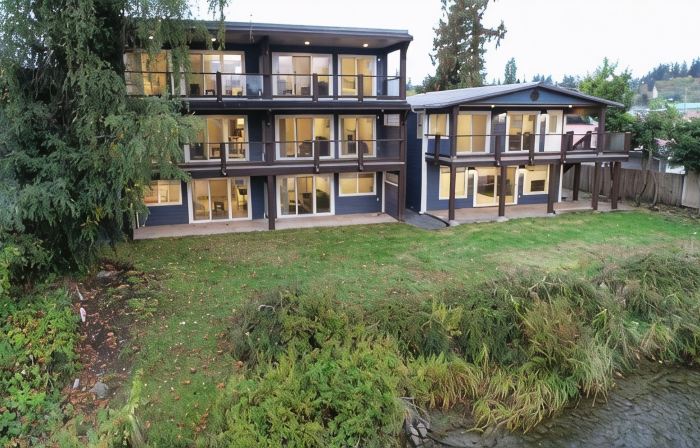 Chateau Riverside