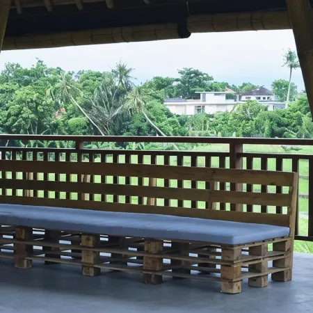Castaway Hostel