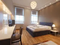 크리스티아노 아파트먼트 10. 파보리텐 주변 호텔