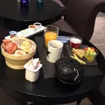 ZE Hotel - breakfast
