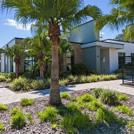 New Luxury 4 Bedroom Villa by 𝓓𝓲𝓼𝓷𝓮𝔂 w/ Pool