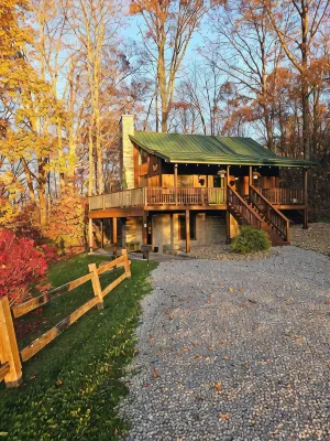 Springhaven Oasis Cabin - Chalets