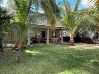 Charming 3 bedroom villa with WiFi and AC in La Gaulette Sea and mountain view - Mountain view