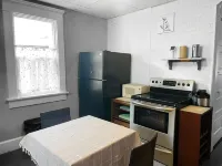 Spacious 4-bedroom house with AC, WiFi in Mansfield Hotels in Mansfield